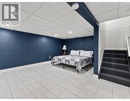 22 TAYLOR AVENUE - 21