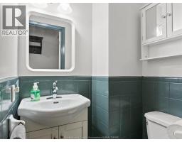 22 TAYLOR AVENUE - 26