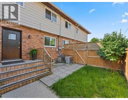 22 TAYLOR AVENUE - 39