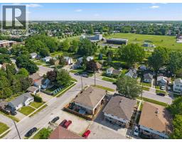 22 TAYLOR AVENUE - 45