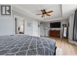 1364 COLONIAL CROSSING - 28