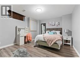1364 COLONIAL CROSSING - 40