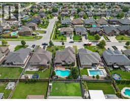1364 COLONIAL CROSSING - 46