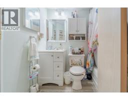 2922 Rivard UnitNo. 207 - 13