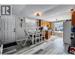 302 Summerset AVENUE - 6