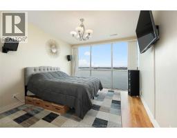 1225 RIVERSIDE DRIVE West UnitNo. 803 - 16