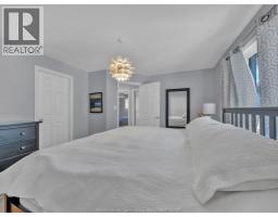 1045 CLOVER AVENUE - 12