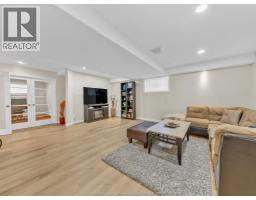1045 CLOVER AVENUE - 18