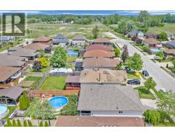 1045 CLOVER AVENUE - 28