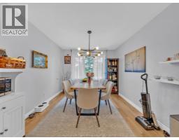 1045 CLOVER AVENUE - 9