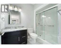 1581 ROCKPORT - 15