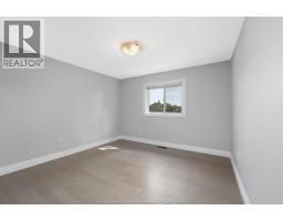 1581 ROCKPORT - 23