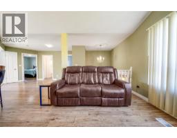 185 ELM AVENUE - 10