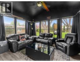 11 WARREN AVENUE - 11