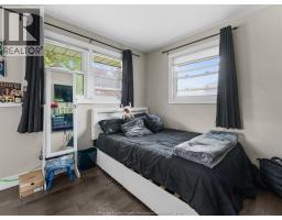 11 WARREN AVENUE - 15