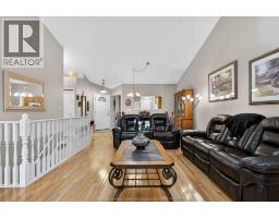 5 Leonard DRIVE - 11