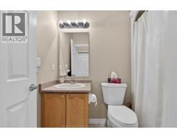 5 Leonard DRIVE - 19