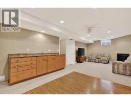 5 Leonard DRIVE - 24