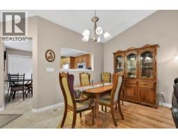 5 Leonard DRIVE - 7