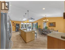 4278 CASGRAIN DRIVE - 11