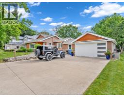 4278 CASGRAIN DRIVE - 4