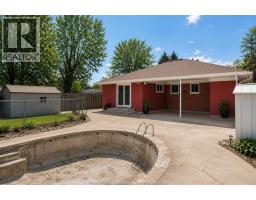 3740 DOMINION - 20