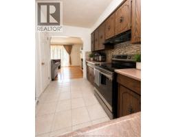 3740 DOMINION - 7