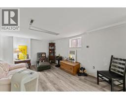 1510 ELSMERE AVENUE - 22