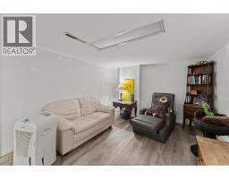 1510 ELSMERE AVENUE - 23