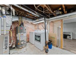 1510 ELSMERE AVENUE - 24