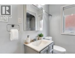 870 St. Louis - 16
