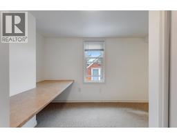 870 St. Louis - 25