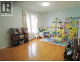 2847 MANGIN CRESCENT - 6