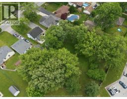1305 SHAWNEE ROAD - 37