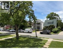 1024 WINDSOR AVENUE - 40