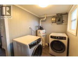 622 LABUTE STREET - 23