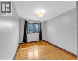 424 LAPORTE AVENUE - 13