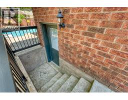 3898 NORTHWAY AVENUE - 39