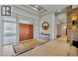 30 EMERALD LANE - 5