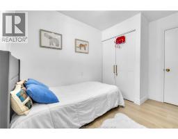 2709 JEFFERSON - 18