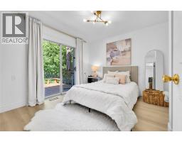 2709 JEFFERSON - 21