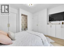 2709 JEFFERSON - 22