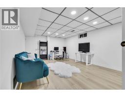2709 JEFFERSON - 27