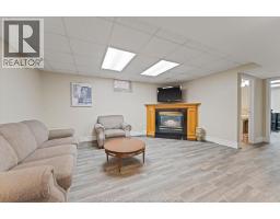 2198 SUZANNE STREET - 28
