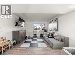 25 WOODLAND ST - 27