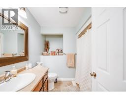 298 KEMPT STREET - 19