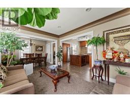 2563 MELDRUM - 7