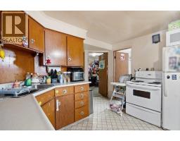 1361 ALBERT - 19