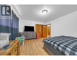 71 Danforth AVENUE - 11