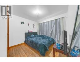 71 Danforth AVENUE - 15